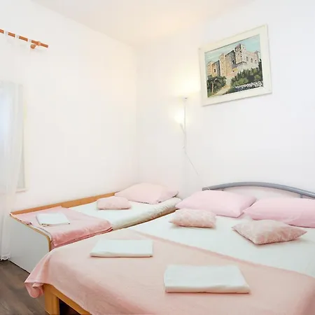 Apartament By The Sea Kastel Stafilic, - 15110