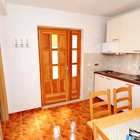 Apartment By The Sea Kastel Stafilic, - 11539 Kaštela
